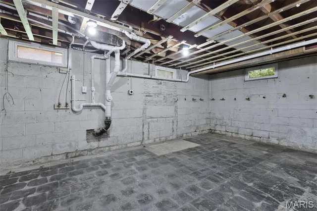 $224,900 | 151 Helen Place, Collinsville, IL 62234