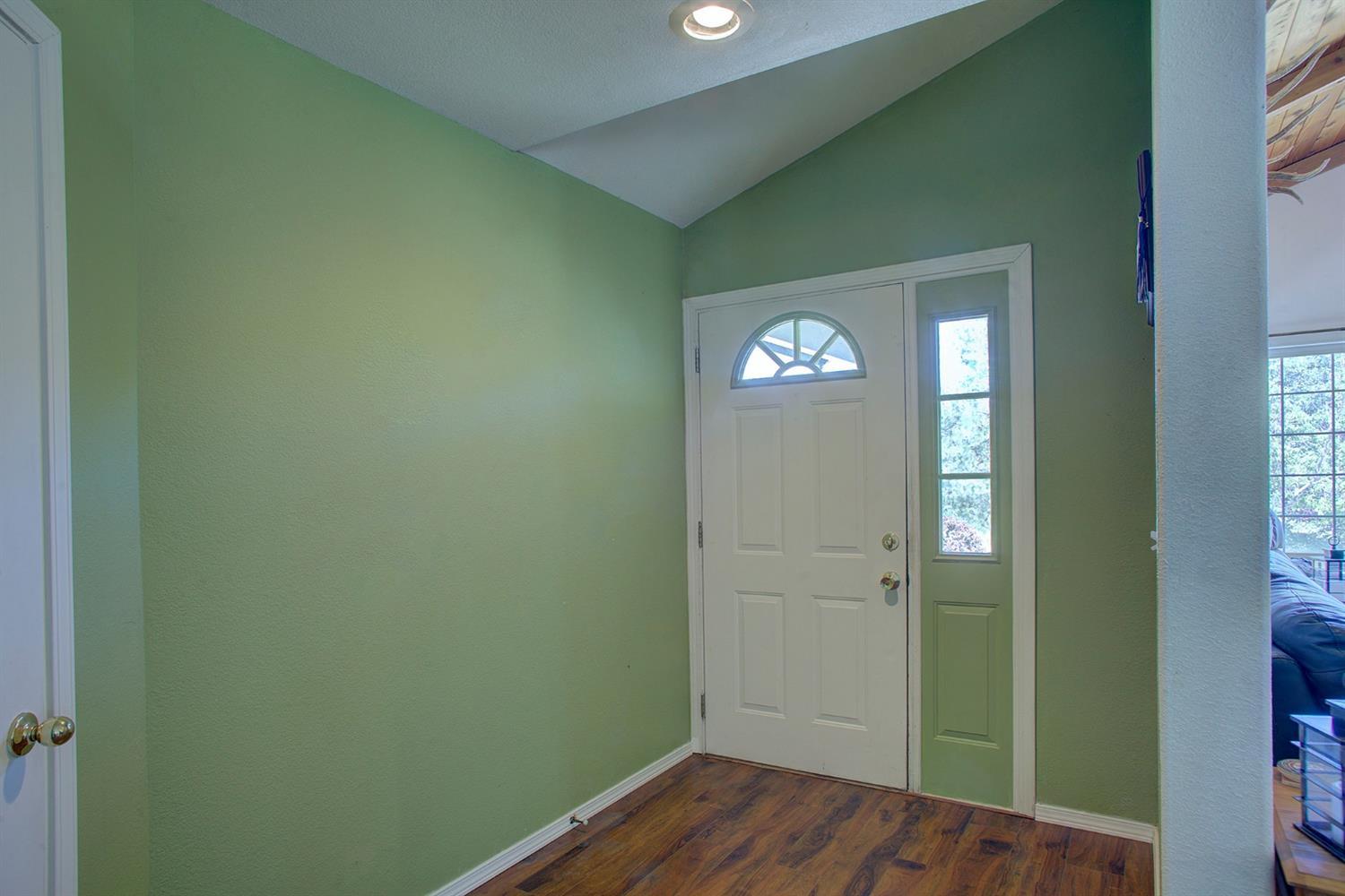1360 Walker Road Grants Pass, OR 97527 - Photo 5 of 30 Additional Photo