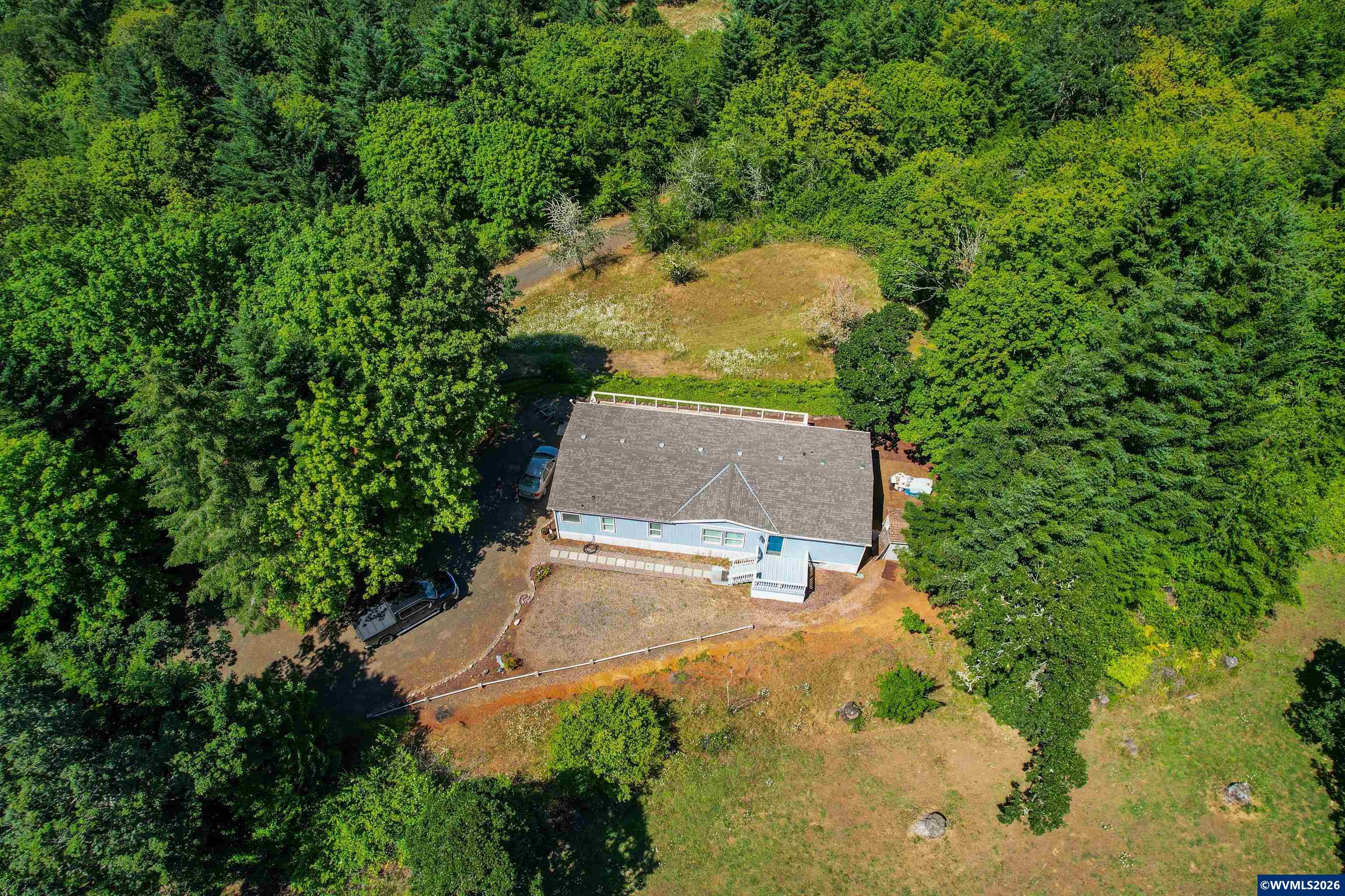 1897 Cochrane Lane Dallas, OR 97338 - Photo 17 of 31