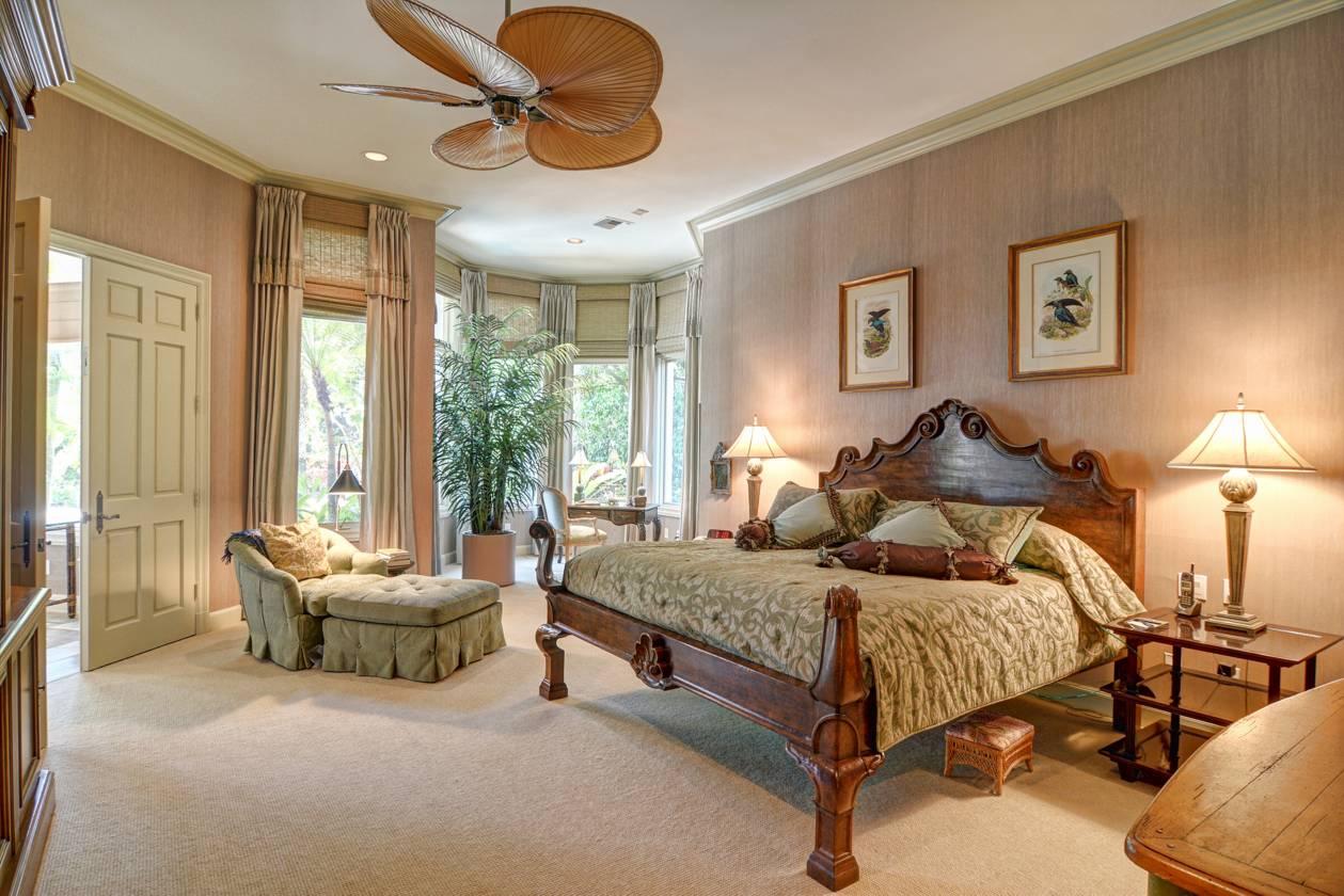 3404 Barrow Island Road Jupiter, FL 33477 - Photo 17 of 26 Master Bedroom