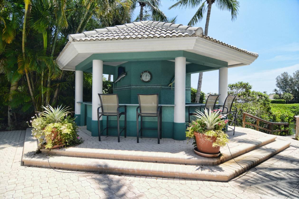 3404 Barrow Island Road Jupiter, FL 33477 - Photo 5 of 26 Summer Kitchen & Bar