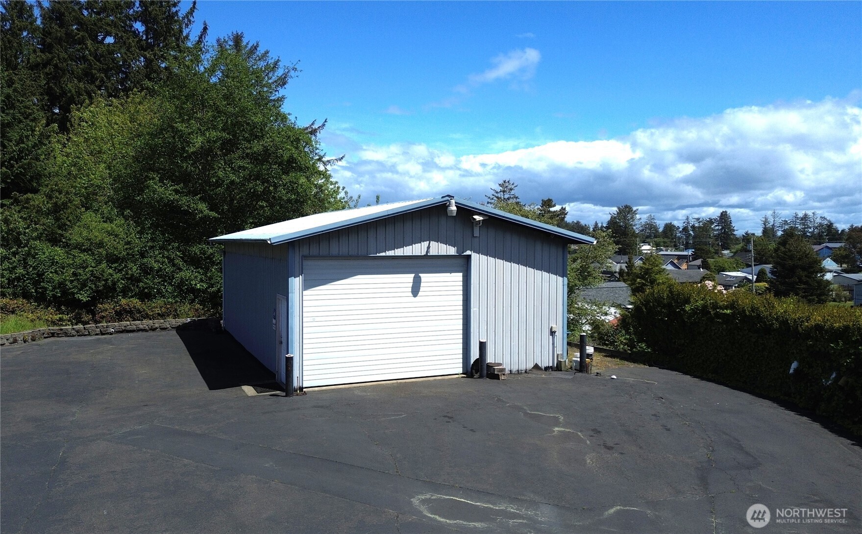 280 Surf Street Westport, WA 98595 - Photo 33 of 35 a view of a house with a outdoor space