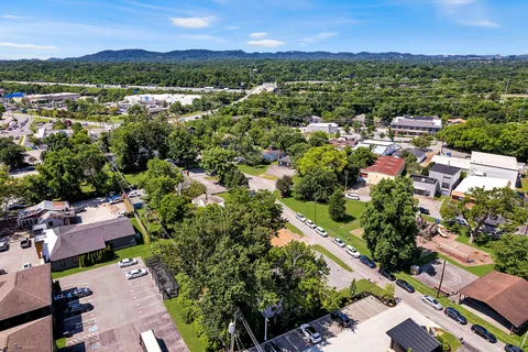 $1,650,000 | 2818 Azalea Place, Nashville, TN 37204