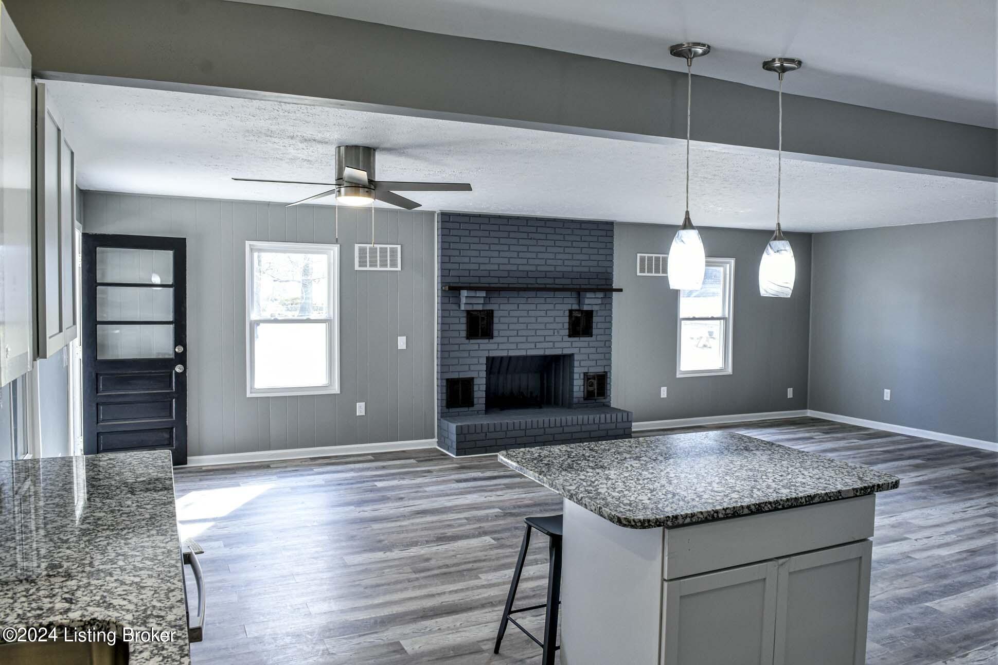 5016 Maryman Road Louisville, KY 40258 - Photo 7 of 38 MarymanRd_0060