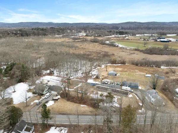 $560,000 | 345 Greenfield Road, Deerfield, MA 01342