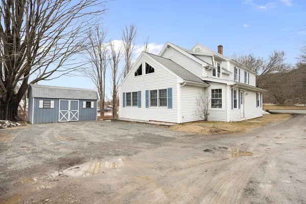 $560,000 | 345 Greenfield Road, Deerfield, MA 01342