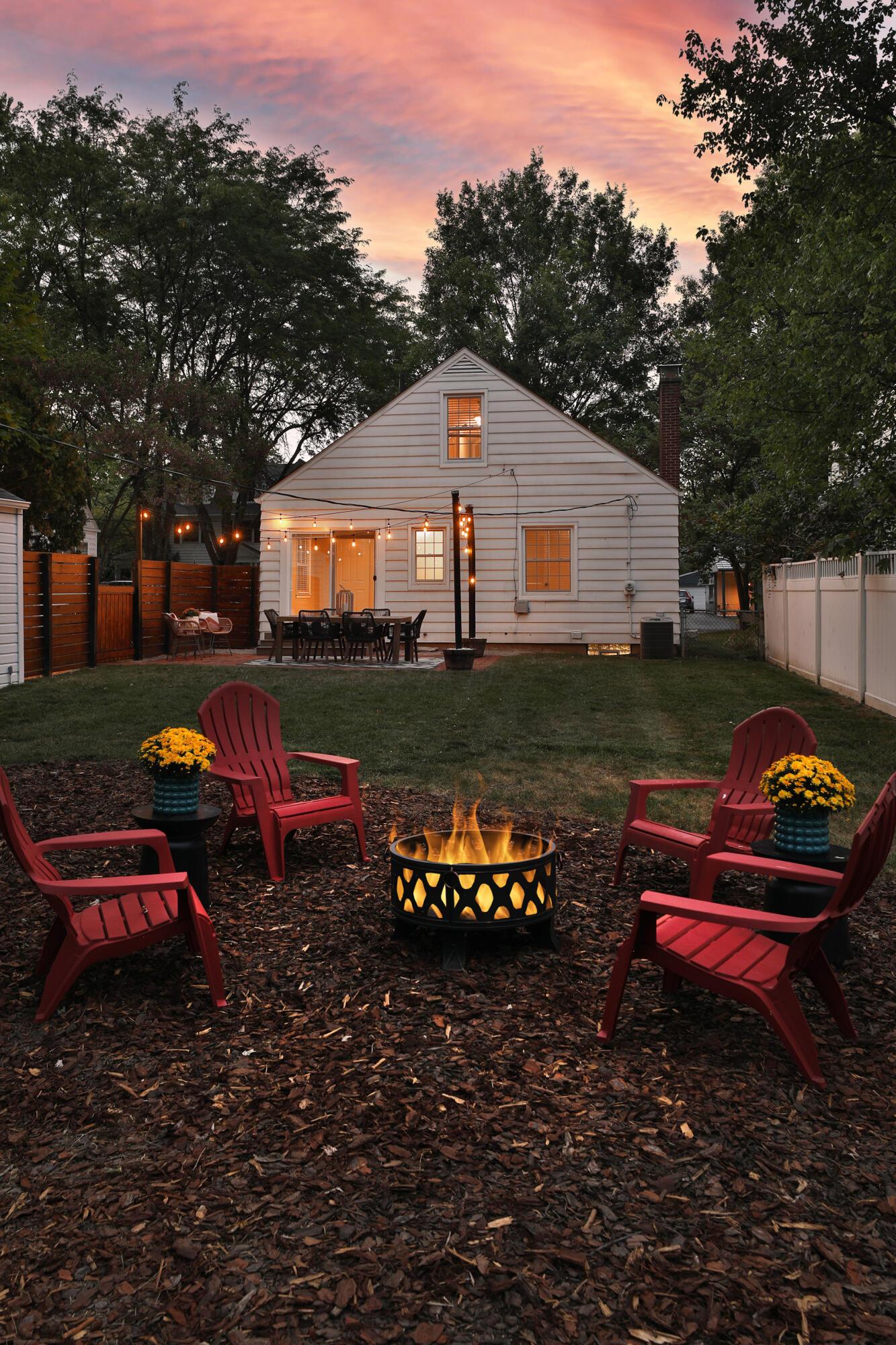 205 Arden Road Columbus, OH 43214 - Photo 49 of 55 205-Arden-Night-11
