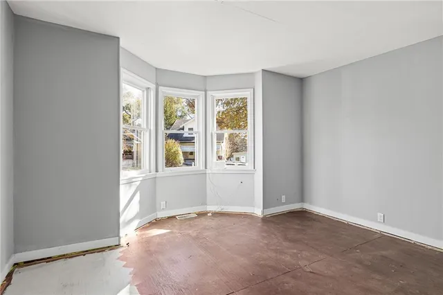 $124,999 | 1706 North 3rd Street, St. Joseph, MO 64505