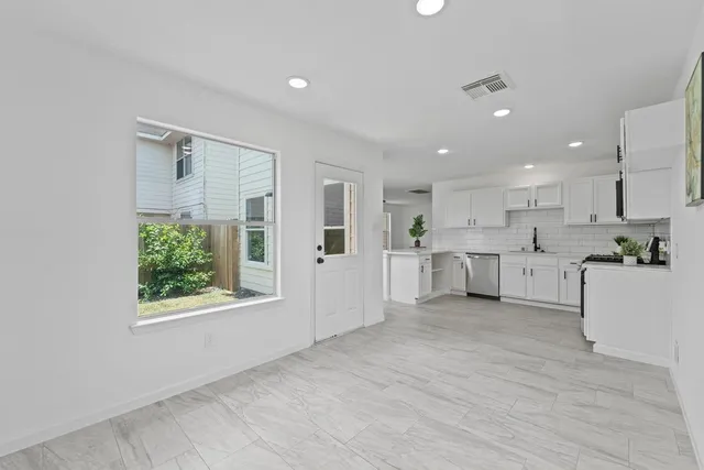 $249,400 | 6310 Mountain Pines Lane, Katy, TX 77449