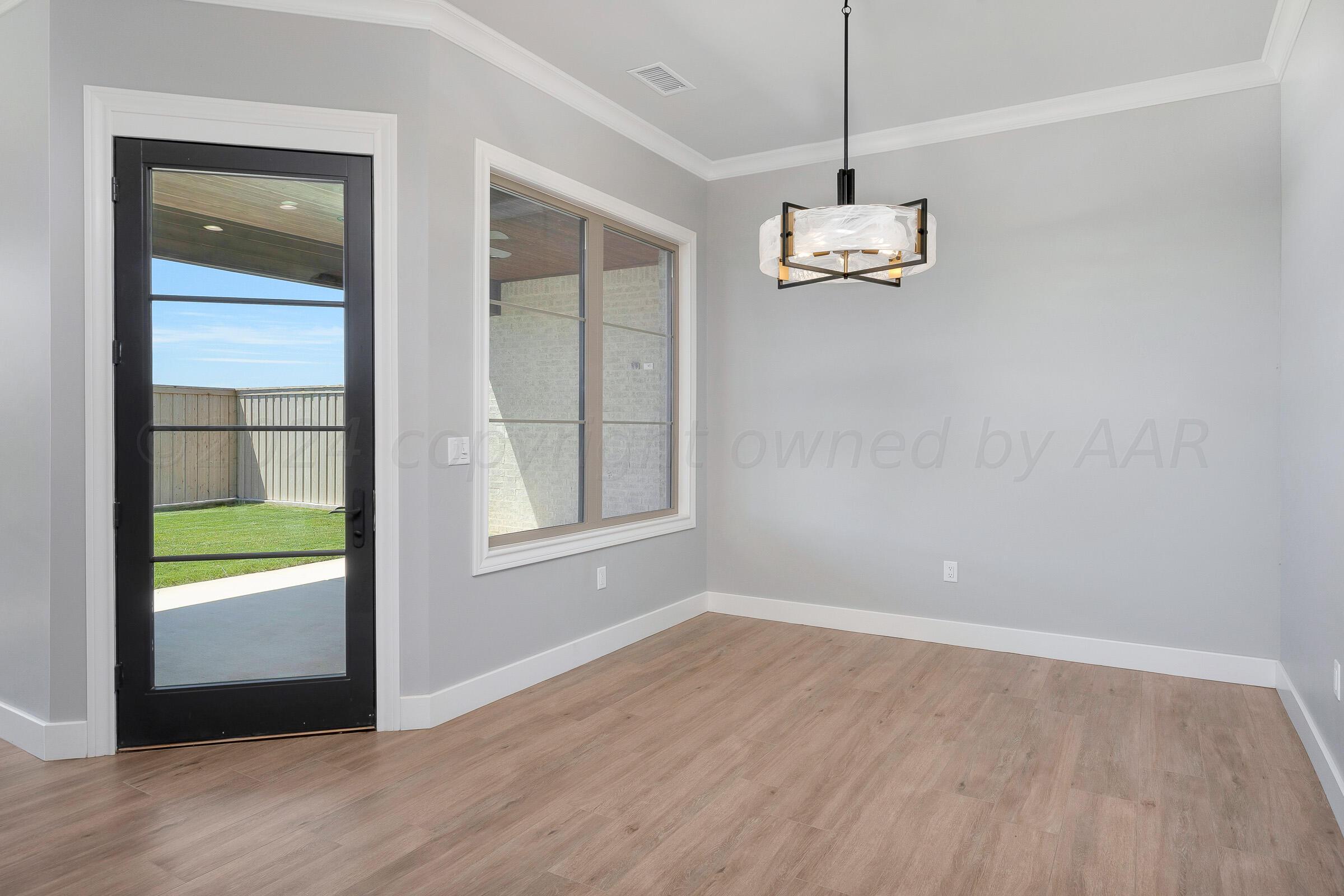 1401 Herring Ranch Road Amarillo, TX 79124 - Photo 16 of 42 016_Dining Room