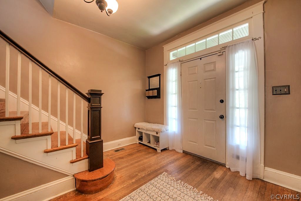 614 Overbrook Road Richmond, VA 23222 - Photo 7 of 38 Gallery Image 7
