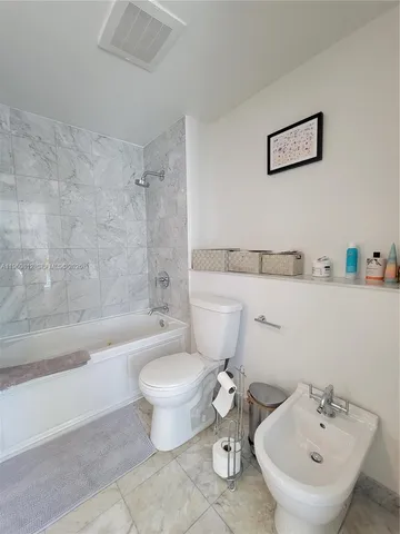 $4,700 | 6580 Indian Creek Drive, Unit 209, Miami Beach, FL 33141