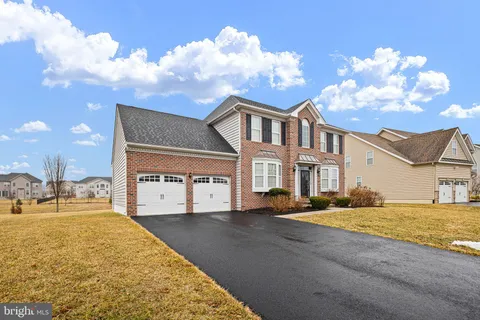 $689,500 | 1224 Caitlin Way, New Castle, DE 19720