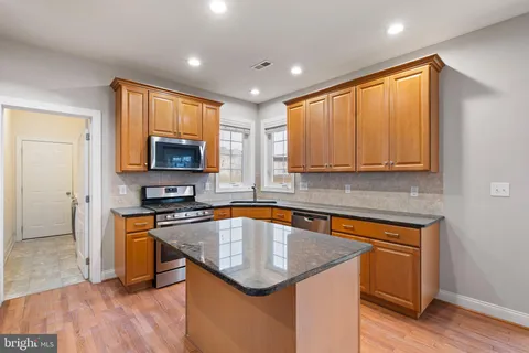 $689,500 | 1224 Caitlin Way, New Castle, DE 19720