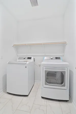 $2,000 | 249 Crystal Brook Drive, Liberty Hill, TX 78642