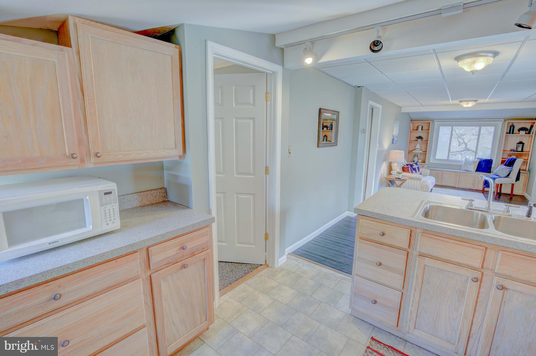 1324 Edna Road Pasadena, MD 21122 - Photo 10 of 30 Interior (General)