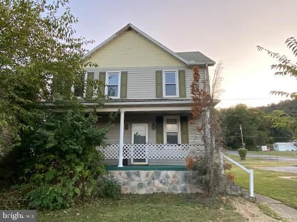 $98,500 | 14074 2nd Street, Mount Union, PA 17066