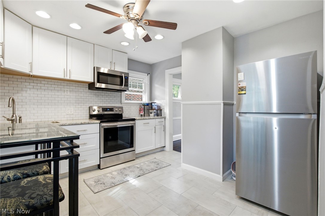 2972 Yorkshire Road Cleveland Heights, OH 44118 - Photo 12 of 32 Gallery Image 12