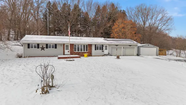 $279,900 | 510 Highway 58, Cazenovia, WI 53924