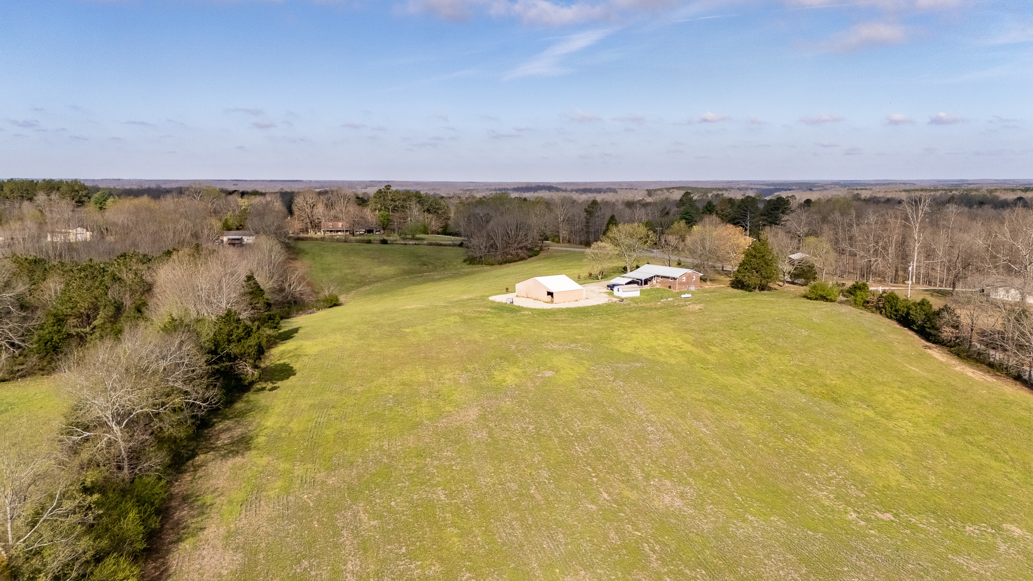 781 Knob Creek Road Lawrenceburg, TN 38464 - Photo 9 of 15