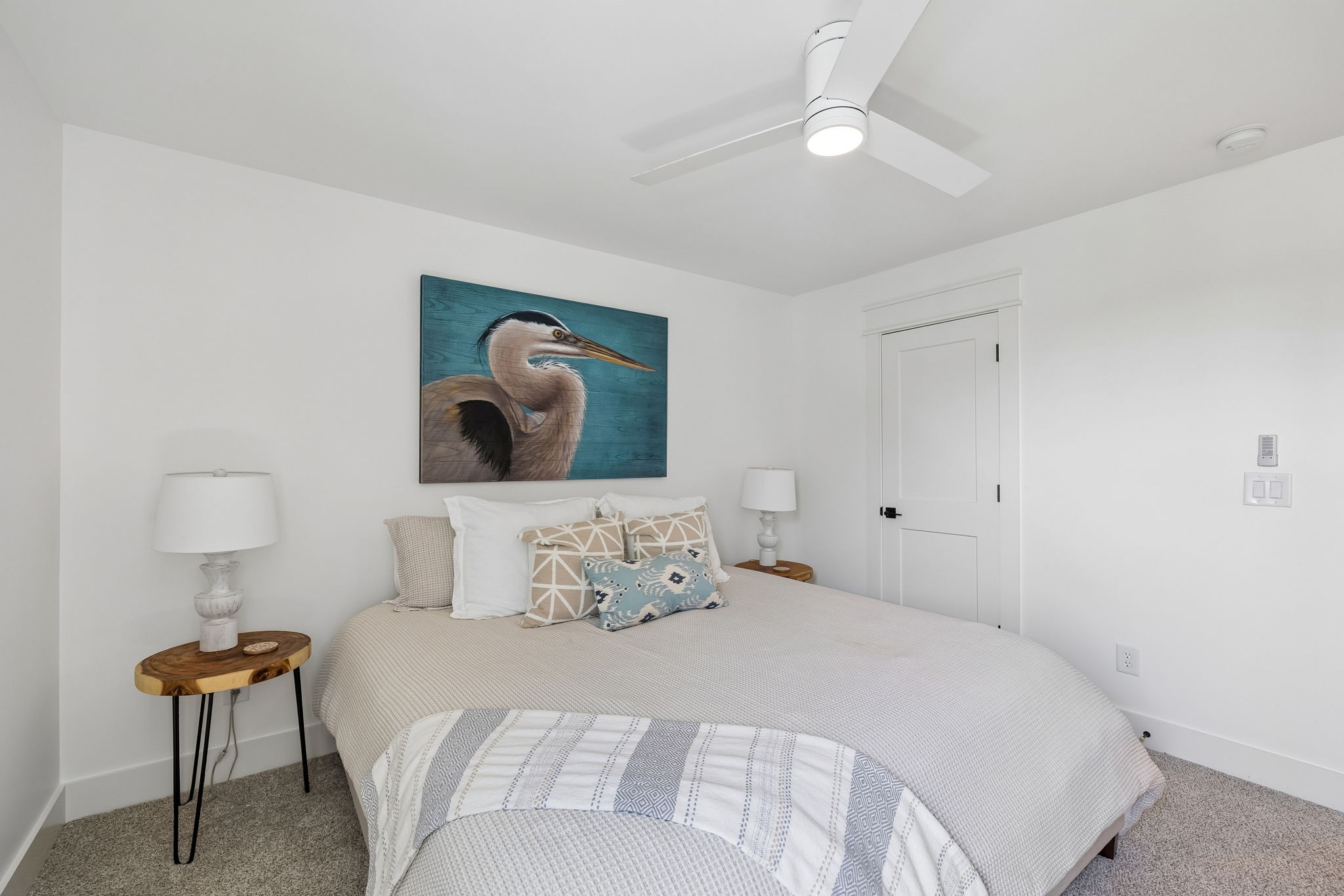154 Barefoot Way Winchester, TN 37398 - Photo 56 of 98 a bedroom with a bed and a painting on the wall