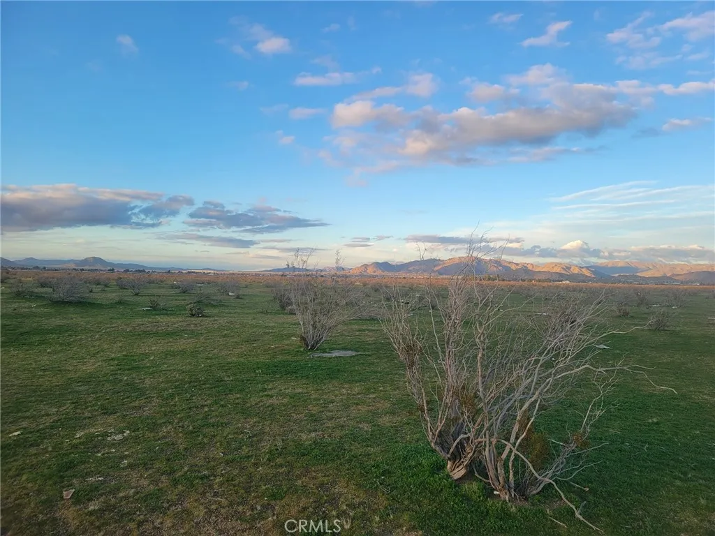 0 Pahute Road Apple Valley, CA 92307 - Photo 9 of 9 a view of an ocean and a mountain