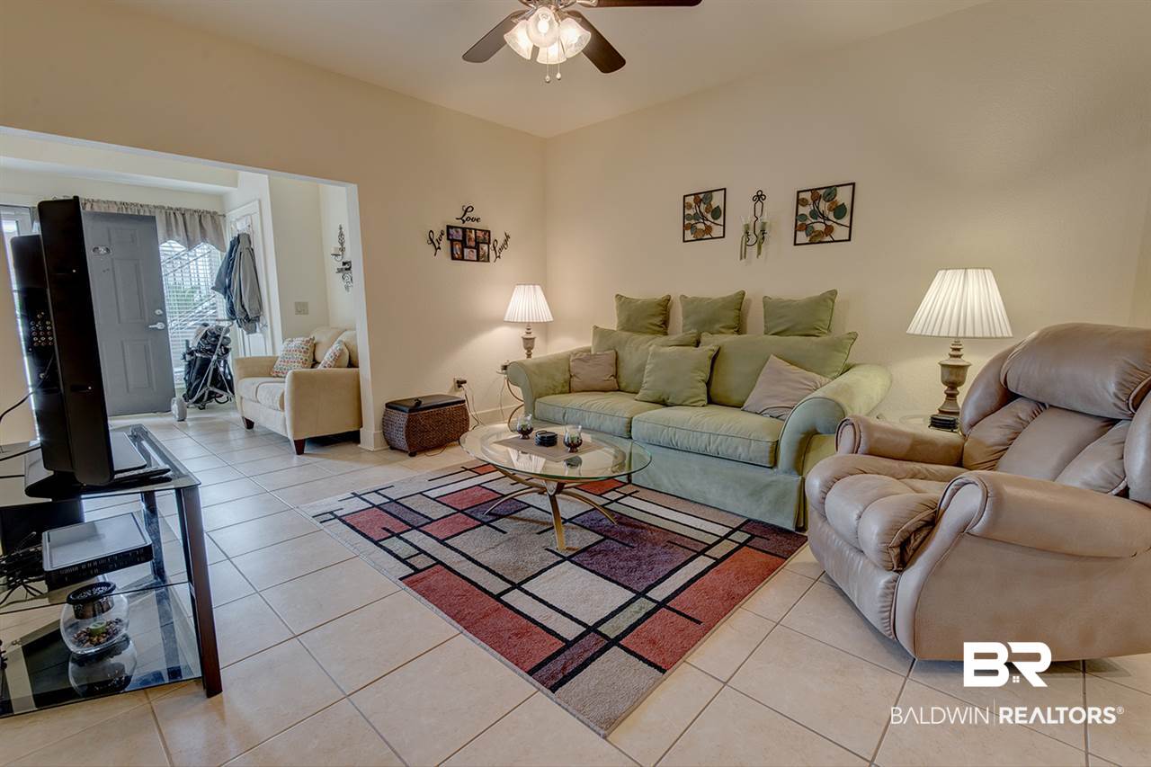 20050 Oak Road East, Unit 3402 Gulf Shores, AL 36542 - Photo 7 of 24 Living Room