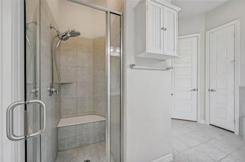 $457,999 | 744 Patriot Lane, Irving, TX 75060