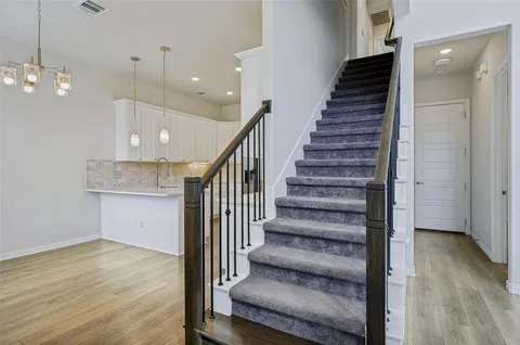 $457,999 | 744 Patriot Lane, Irving, TX 75060