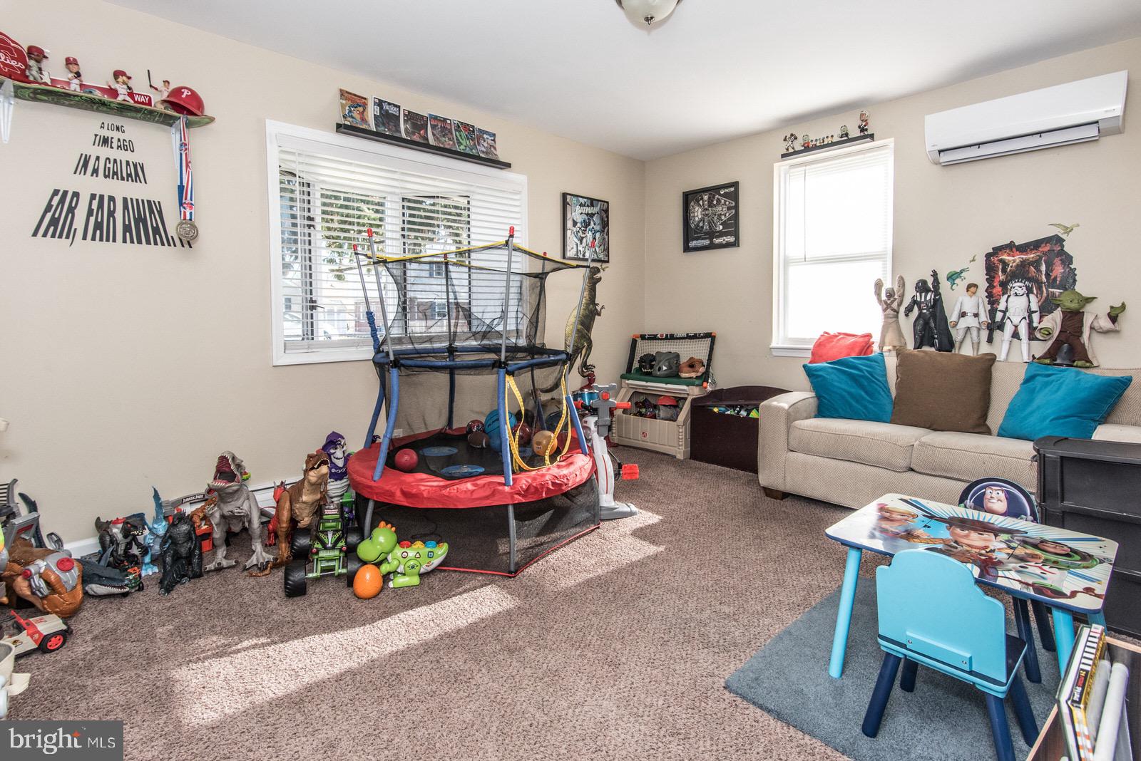 9226 Annapolis Road Philadelphia, PA 19114 - Photo 12 of 56 Gallery Image 12