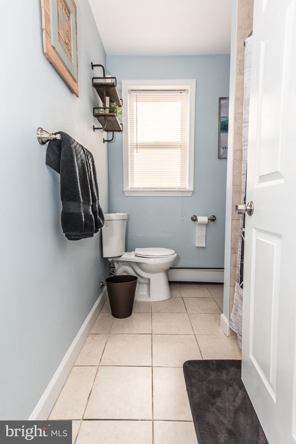 9226 Annapolis Road Philadelphia, PA 19114 - Photo 14 of 56 Gallery Image 14