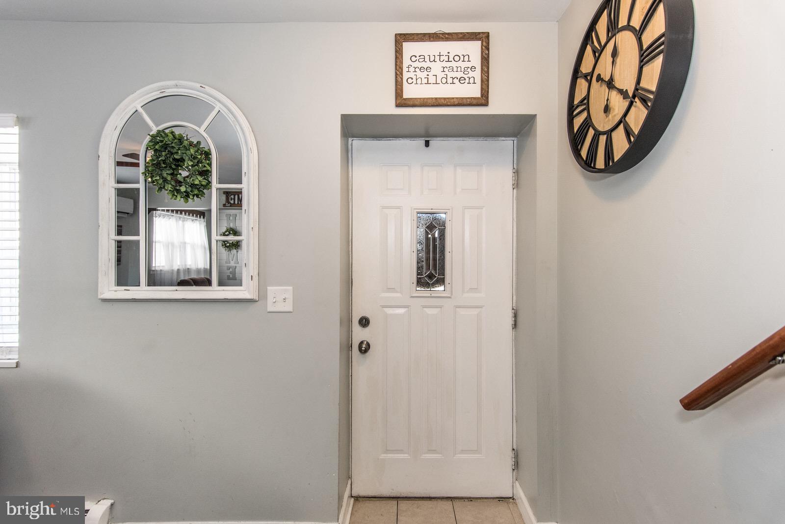 9226 Annapolis Road Philadelphia, PA 19114 - Photo 3 of 56 Gallery Image 3