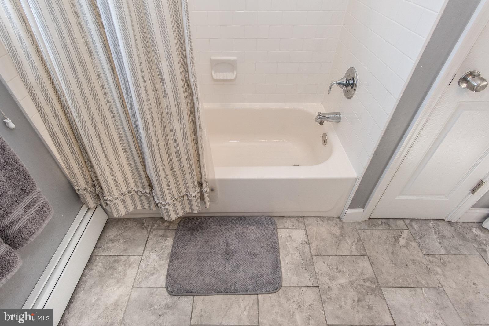 9226 Annapolis Road Philadelphia, PA 19114 - Photo 39 of 56 Gallery Image 39