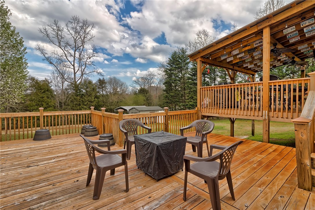 206 Mountain Estates Road Pickens, SC 29671 - Photo 30 of 33