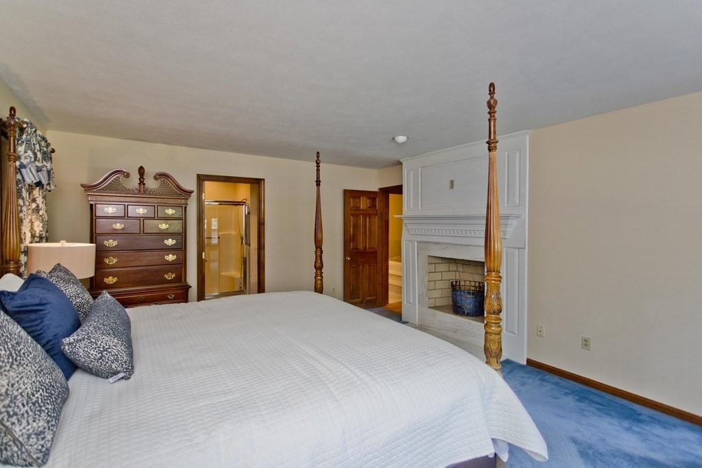 130 Bridle Path Road Chicopee, MA 01013 - Photo 18 of 38