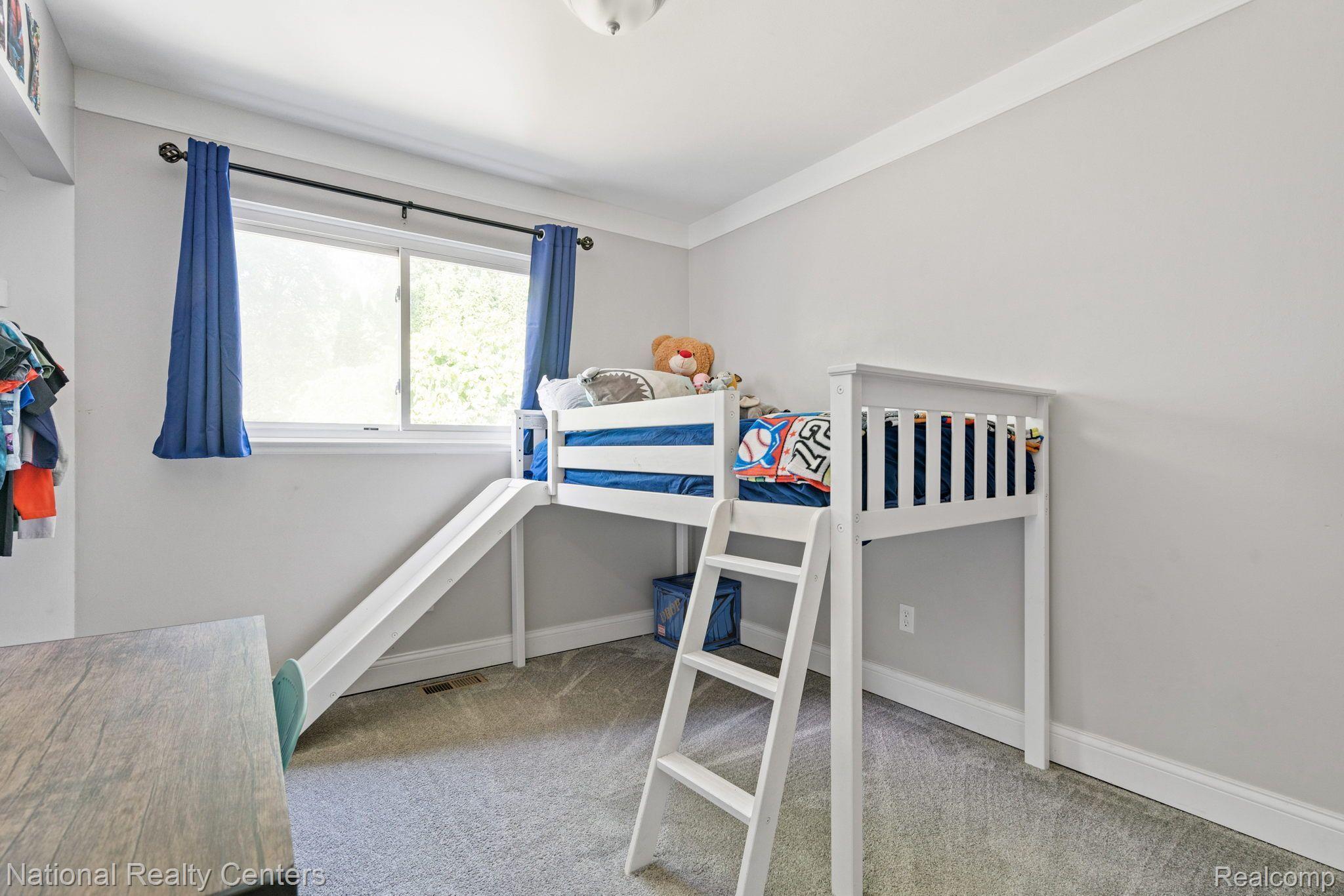 27365 Bell Road New Boston, MI 48164 - Photo 28 of 52 Gallery Image 28