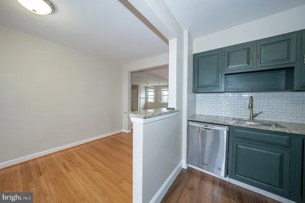 $2,200 | 130 Ivy Court, Upper Darby, PA 19082