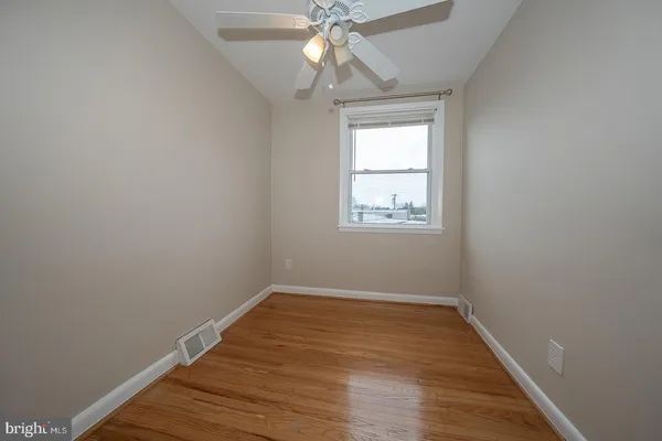 $2,200 | 130 Ivy Court, Upper Darby, PA 19082