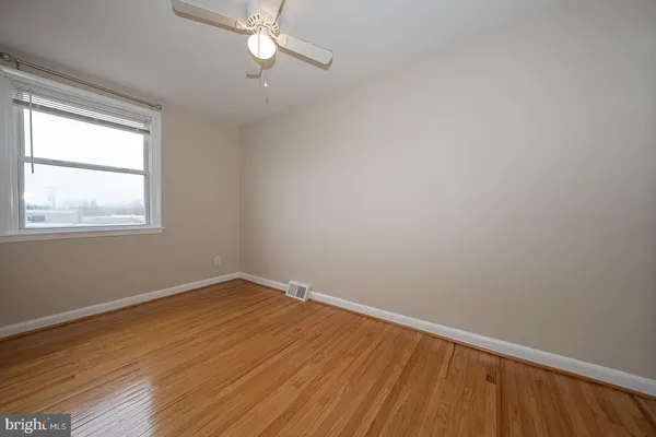 $2,200 | 130 Ivy Court, Upper Darby, PA 19082