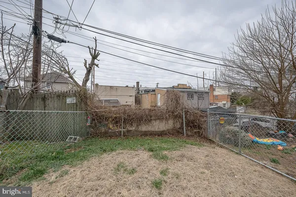 $2,200 | 130 Ivy Court, Upper Darby, PA 19082