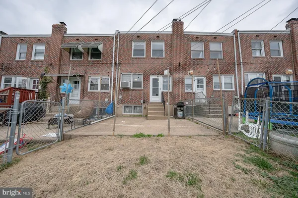 $2,200 | 130 Ivy Court, Upper Darby, PA 19082