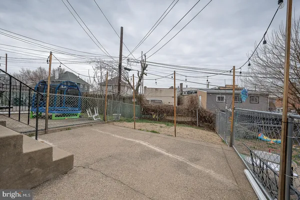 $2,200 | 130 Ivy Court, Upper Darby, PA 19082