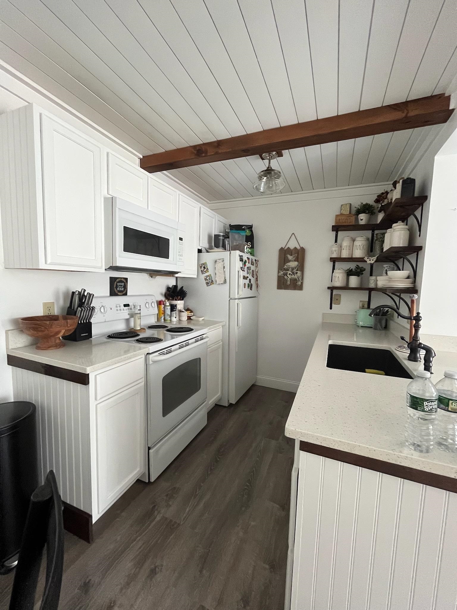 33 Franklin Heights, Unit 5 Rochester, NH 03867 - Photo 4 of 5