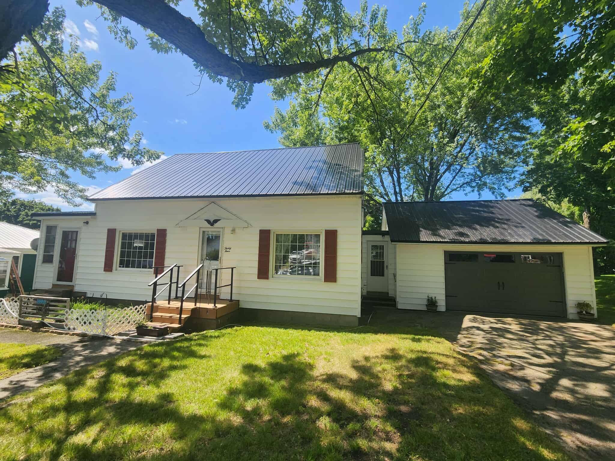 34 Cedar Street East Millinocket, ME 04430 - Photo 1 of 40 main photo