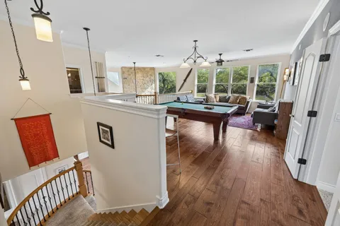 $1,200,000 | 13 Carriage House Lane, Austin, TX 78737