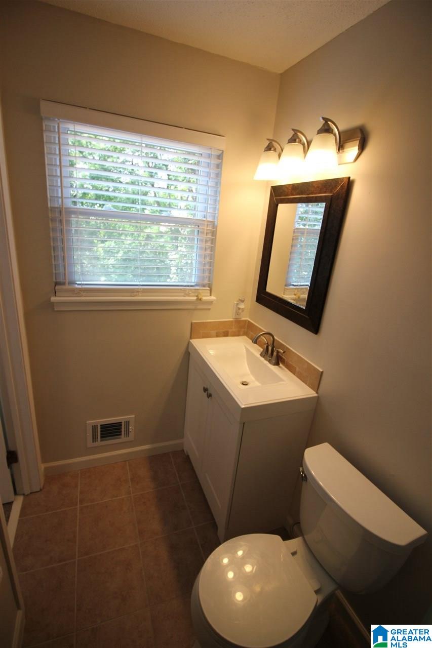 1007 Navajo Trail Alabaster, AL 35007 - Photo 25 of 36