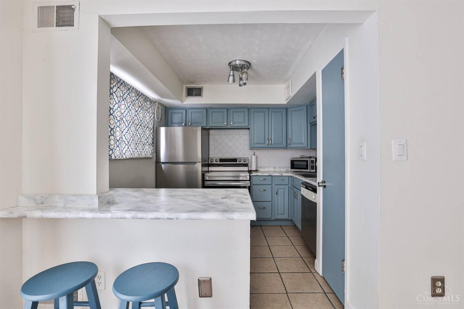 7752 Montgomery Road, Unit 56 Cincinnati, OH 45236 - Photo 11 of 29