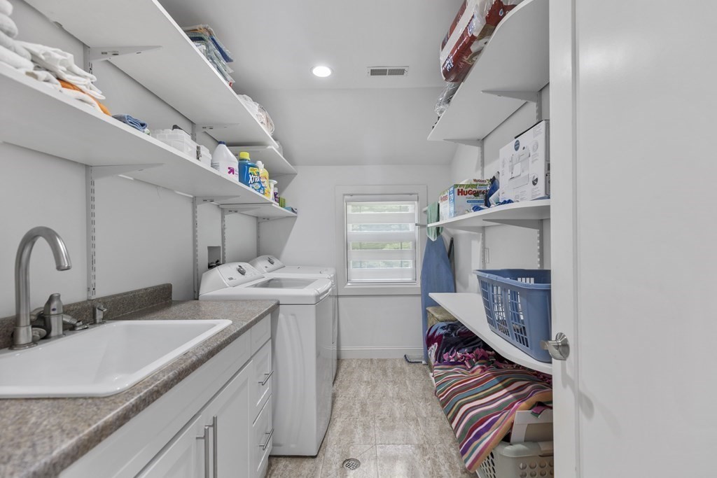 45 Rustic Drive Worcester, MA 01609 - Photo 25 of 41 Gallery Image 25