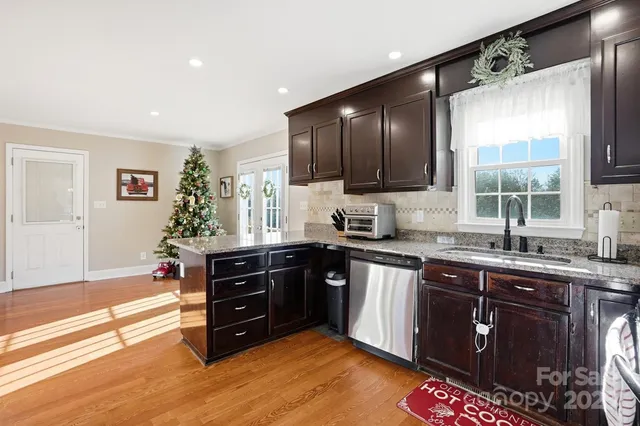 $649,900 | 8010 Silver Maple Lane, Mint Hill, NC 28227