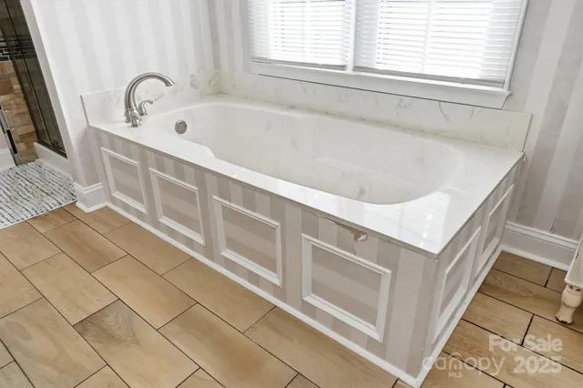 $649,900 | 8010 Silver Maple Lane, Mint Hill, NC 28227